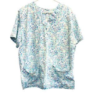 Floral Print Womens Scrub Top Short Sleeve V-Neck Two Pockets